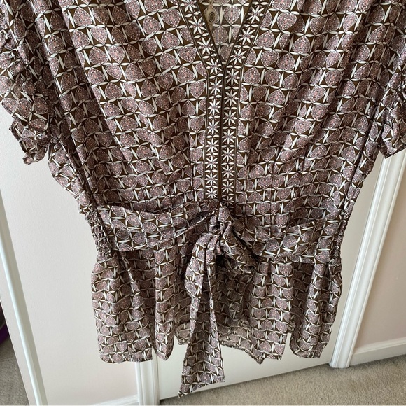 Max Studio Paisley Bow Wrap Front Blouse - Size XL - Picture 4 of 4